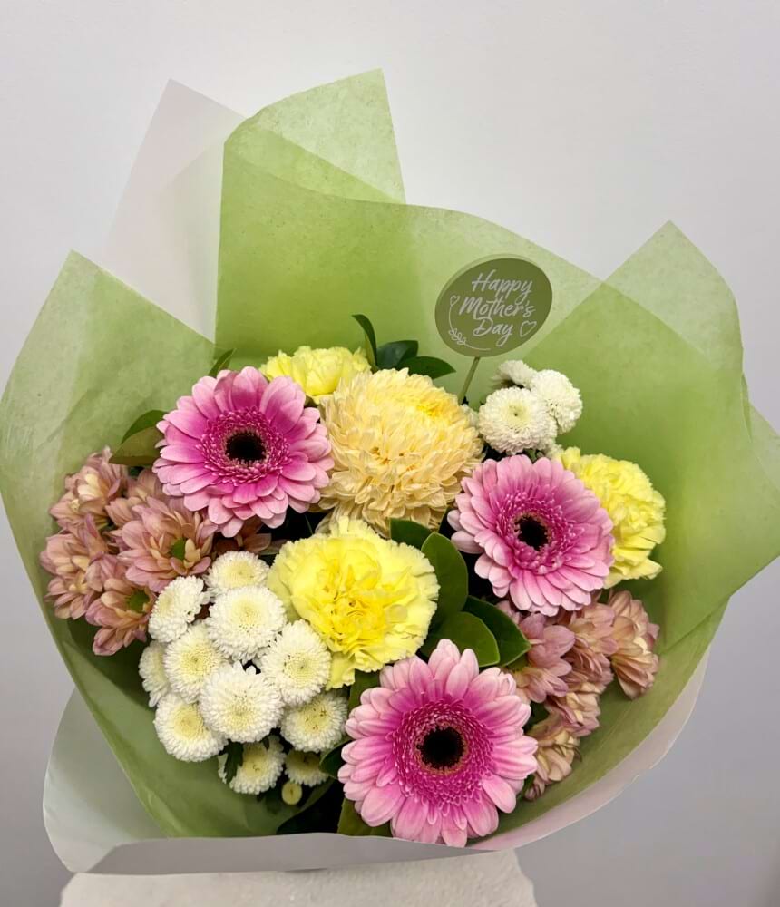 Classic Mother`s Day Bouquet