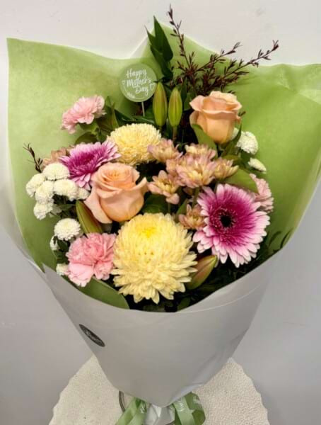 Forever Mum – Large Mother's Day Bouquet